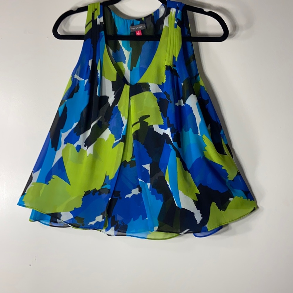 Vince Camuto top